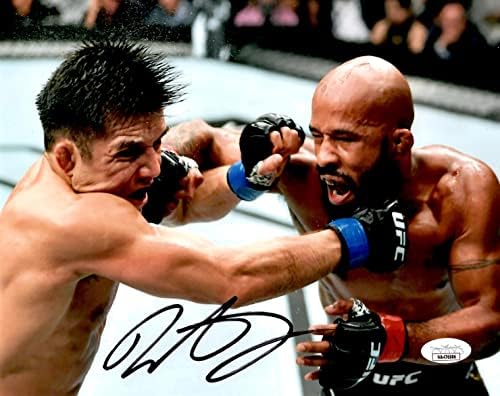 Demetrious Johnson Autographed potpisan 8x10 fotografija UFC JSA svjedok Mighty Mouse
